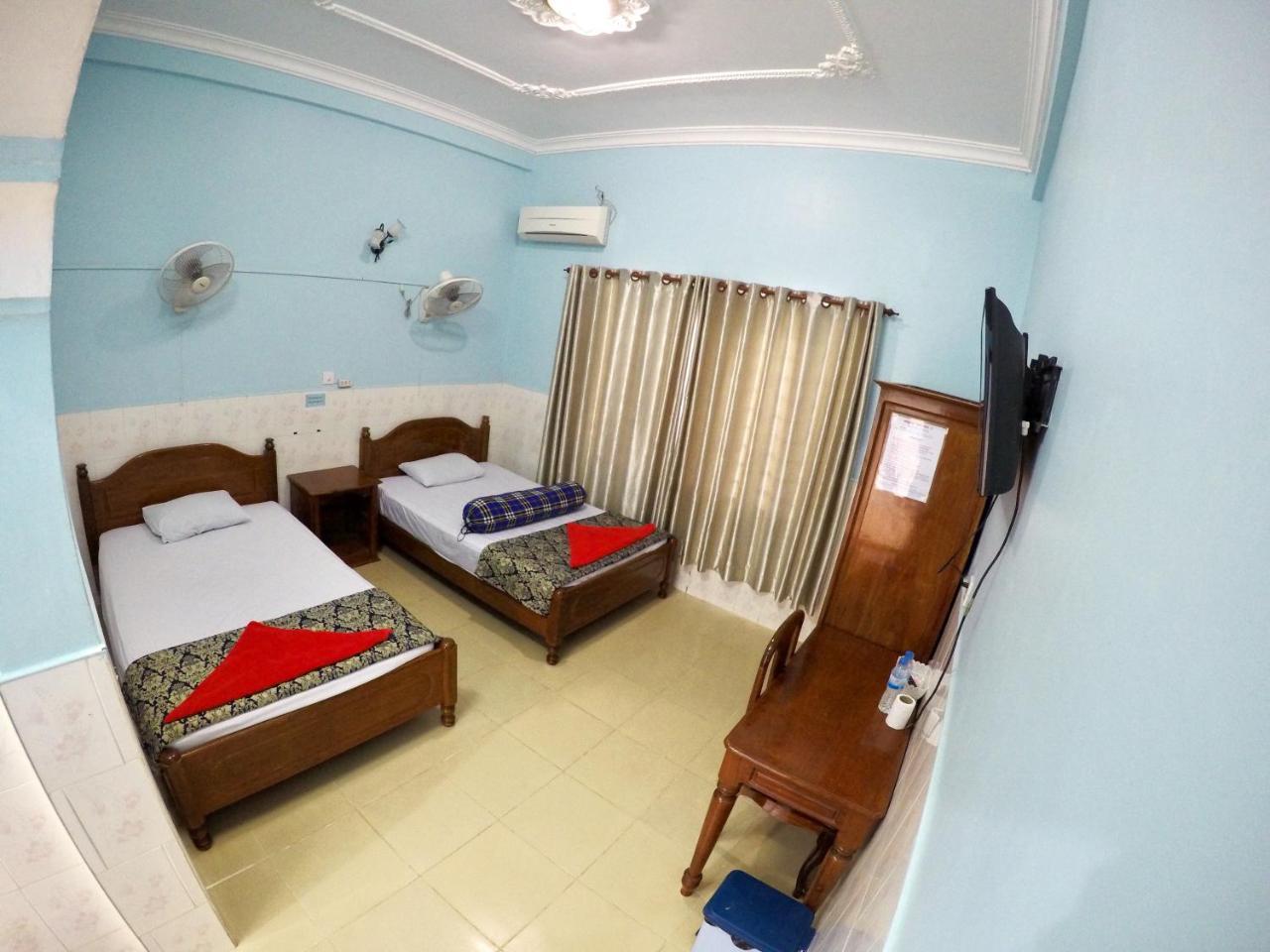 Hengheng II Guest House Kratie Eksteriør bilde