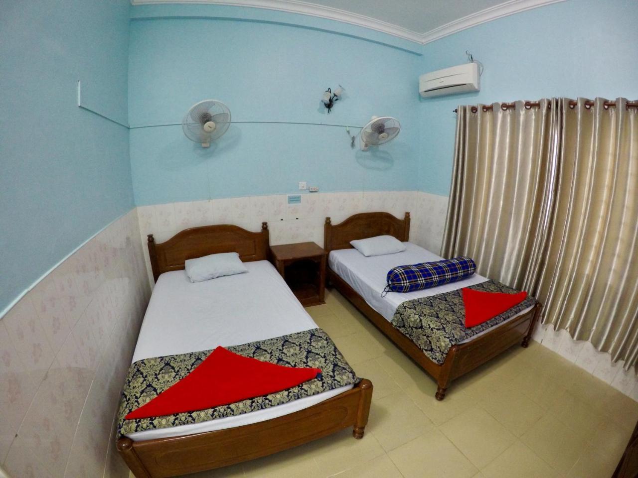 Hengheng II Guest House Kratie Eksteriør bilde